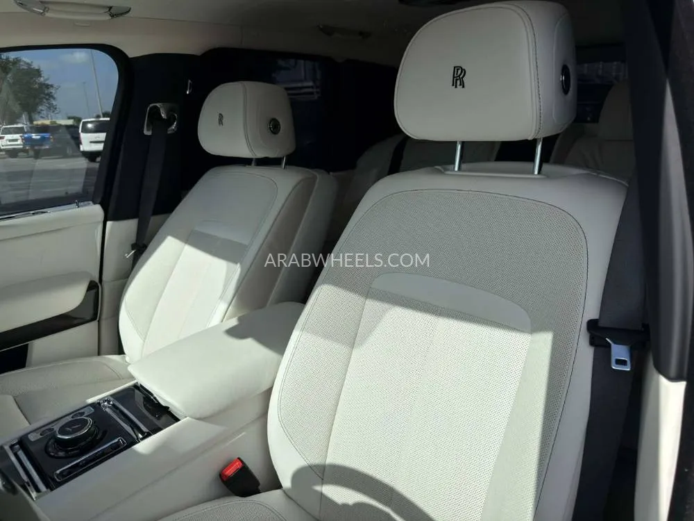 Rolls Royce Cullinan 2025 for Sale in Dubai Image-5