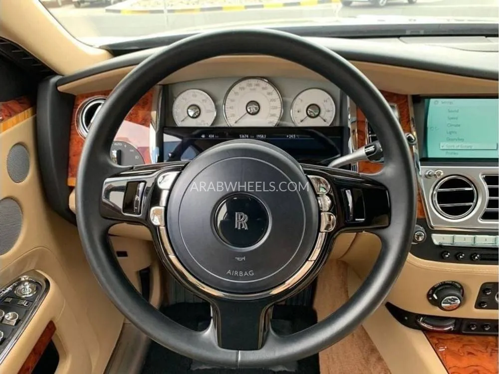 Rolls Royce Ghost 2016 for Sale in Dubai Image-12