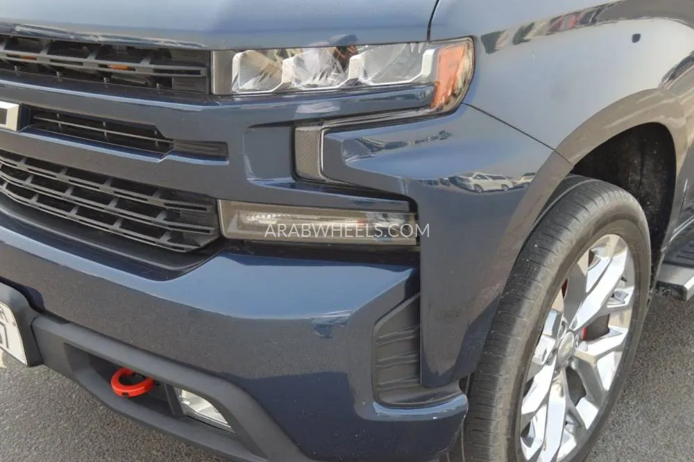 Chevrolet Silverado 2020 for Sale in Dubai Image-11