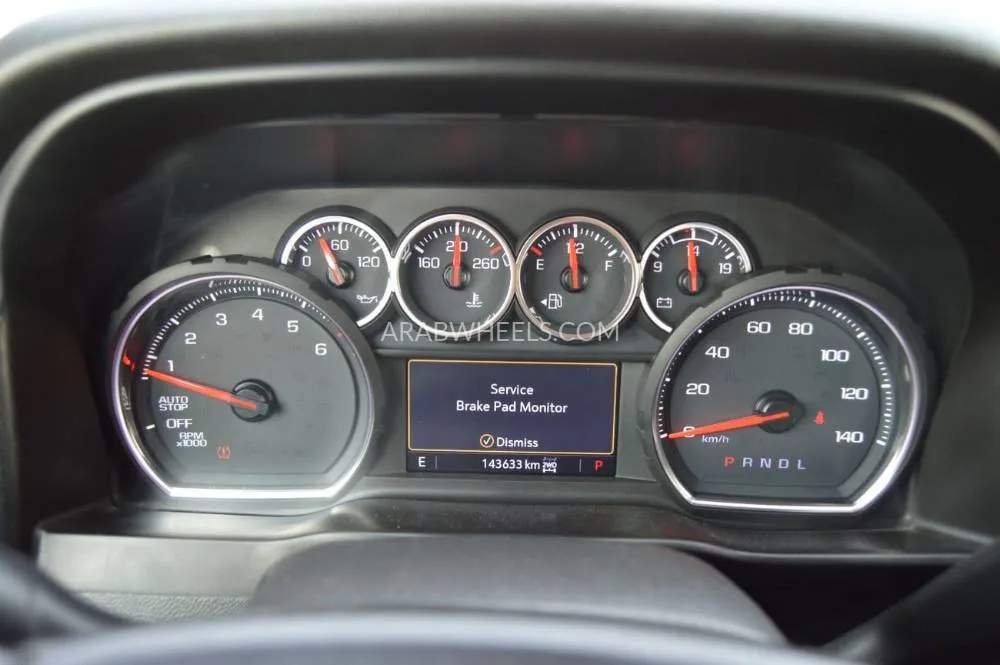 Chevrolet Silverado 2020 for Sale in Dubai Image-24