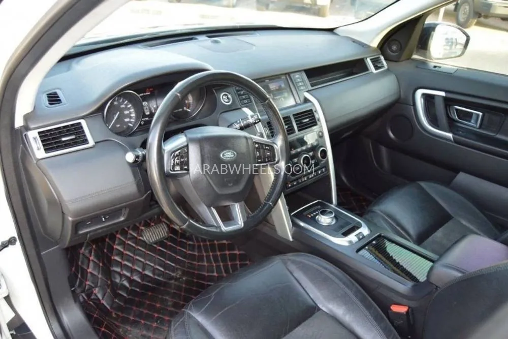 Land Rover Discovery Sport 2016 for Sale in Dubai Image-16