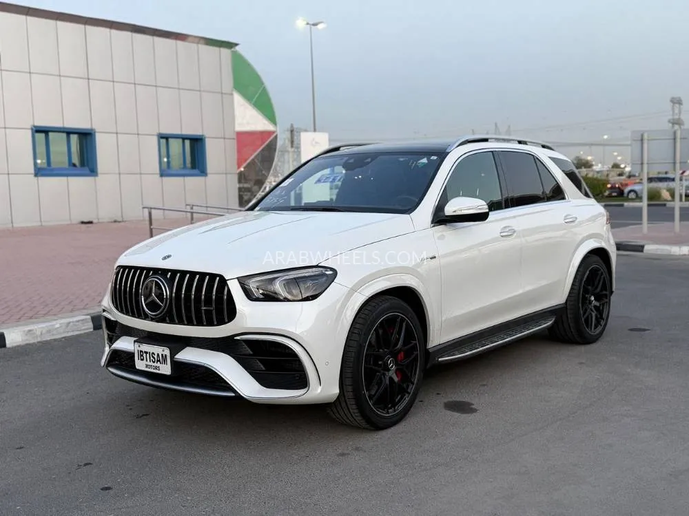 Mercedes Benz GLE Class 2022 for Sale in Dubai Image-3