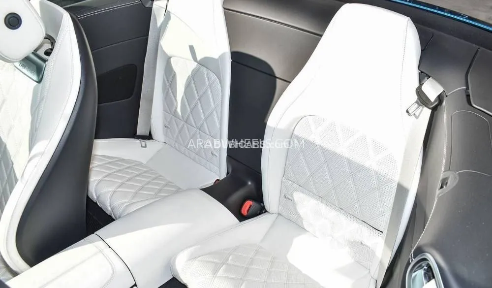 Mercedes Benz SL Class 2023 for Sale in Dubai Image-6