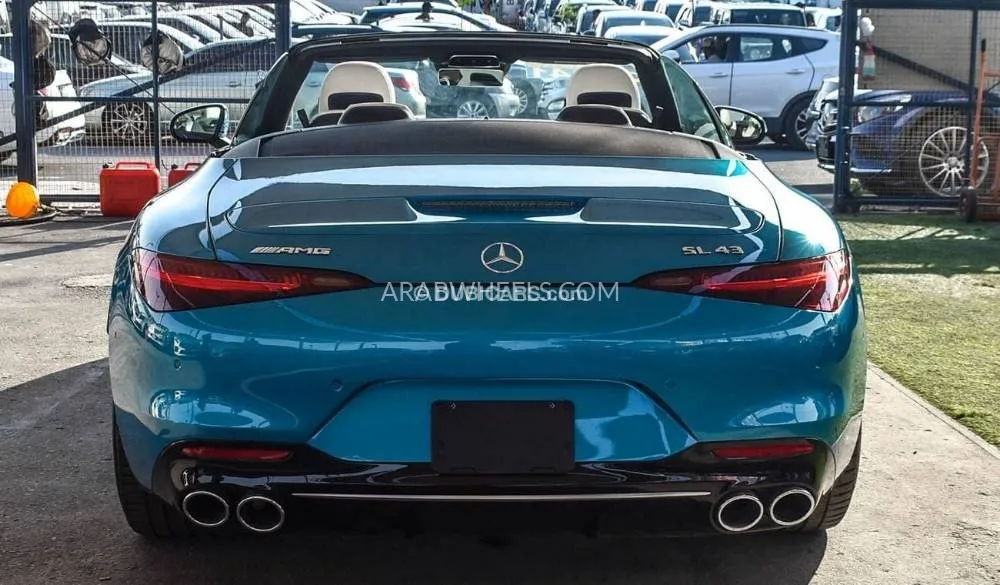 Mercedes Benz SL Class 2023 for Sale in Dubai Image-13