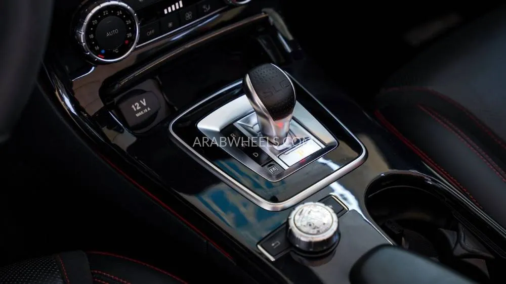 مرسيدس بنز SLC Class 2018 for Sale in دبي Image-11