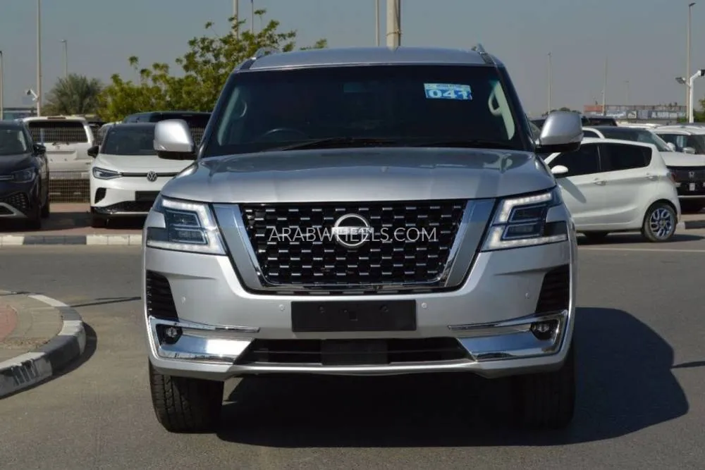 Nissan Patrol 2014 for Sale in Dubai Image-3