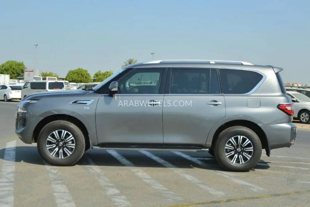 Nissan Patrol 2020 for Sale in Dubai Image-6
