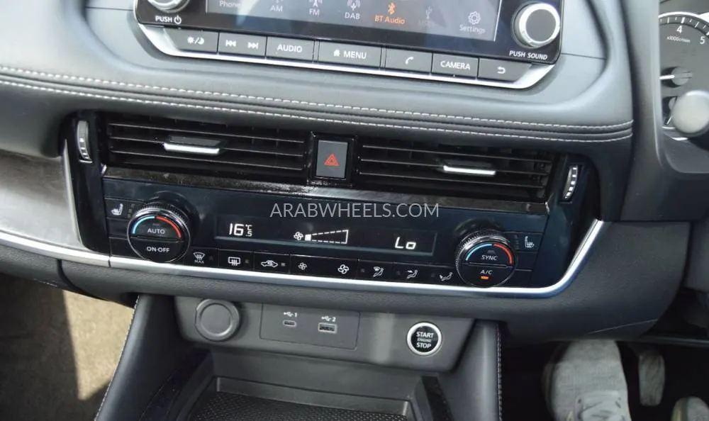 Nissan X-Trail 2023 for Sale in Dubai Image-14