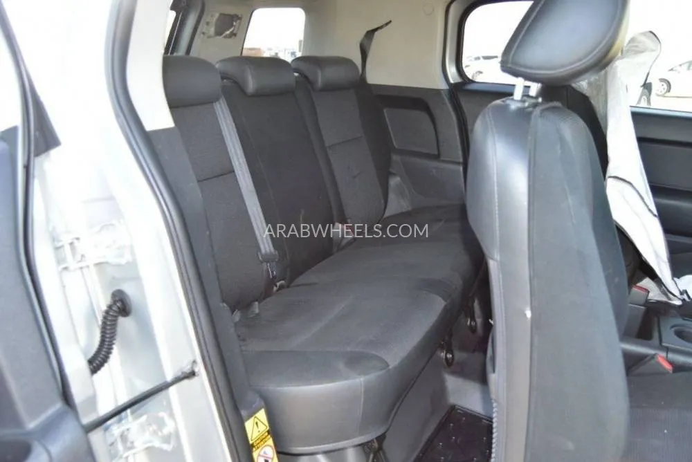 تويوتا إف جي كروزر 2007 for Sale in دبي Image-12