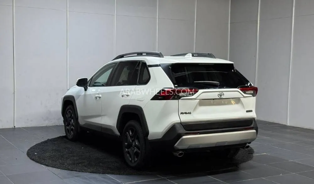 Toyota Rav4 2022 for Sale in Dubai Image-6