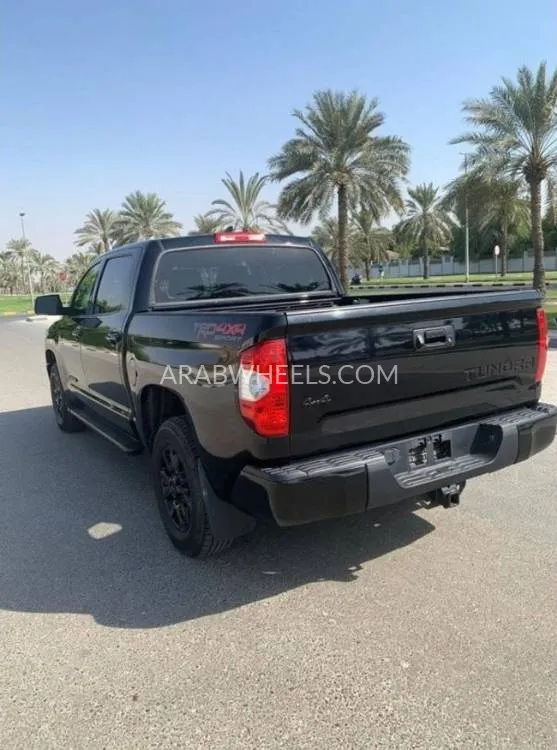 Toyota Tundra 2020 for Sale in Dubai Image-4