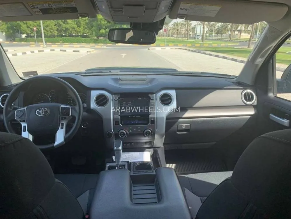 Toyota Tundra 2020 for Sale in Dubai Image-6