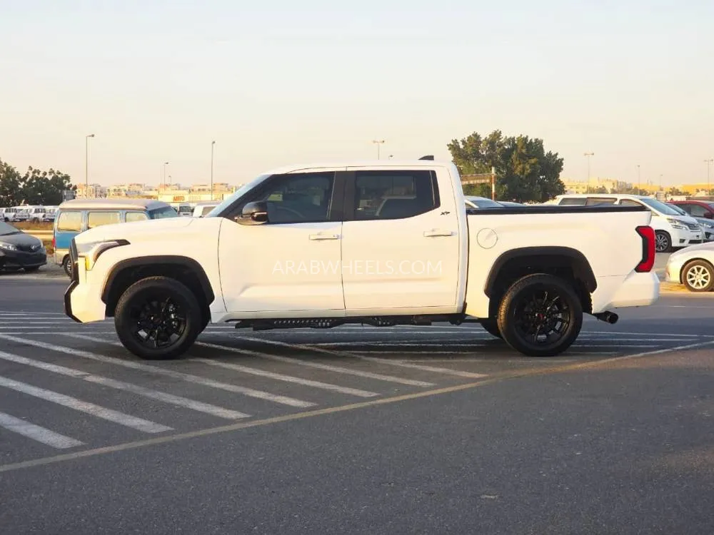 Toyota Tundra 2024 for Sale in Dubai Image-5