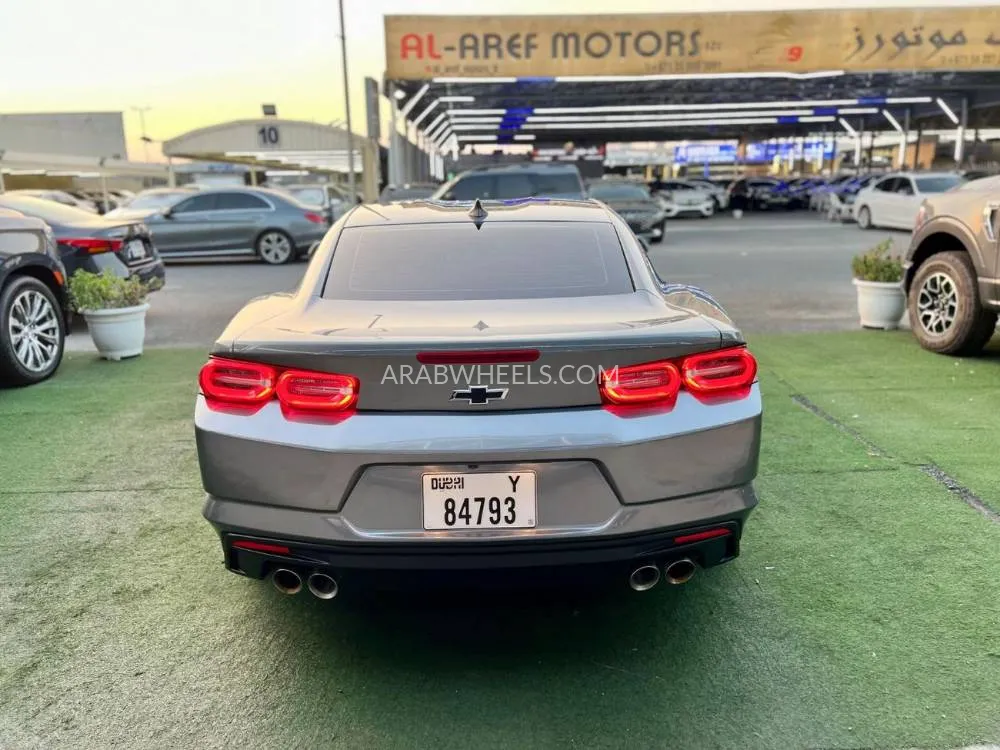 Chevrolet Camaro 2021 for Sale in Ajman Image-3