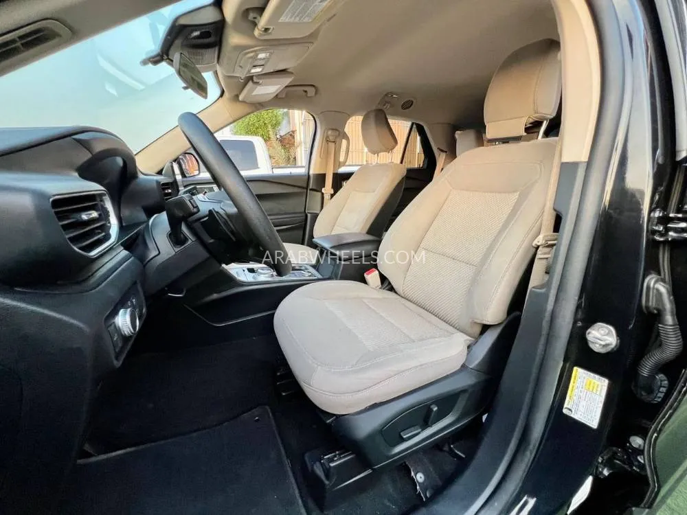 Ford Explorer 2020 for Sale in Ajman Image-8
