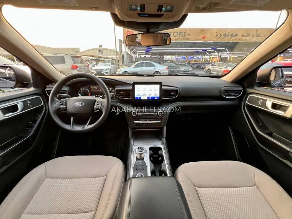 Ford Explorer 2020 for Sale in Ajman Image-12
