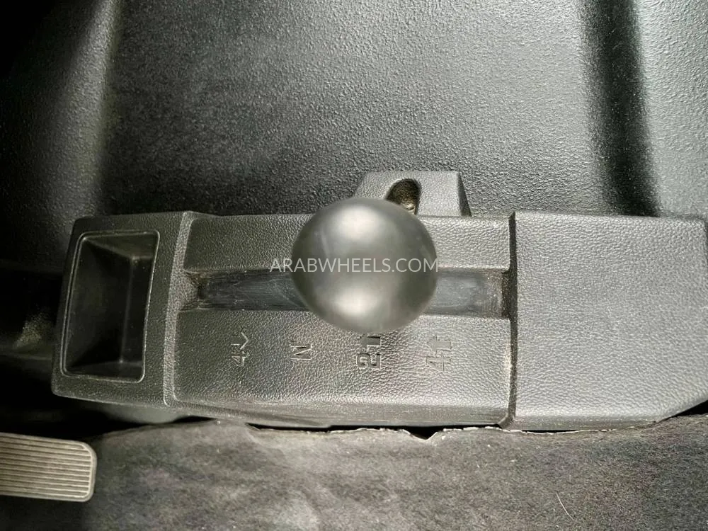 GMC Sierra 2019 for Sale in Ajman Image-14