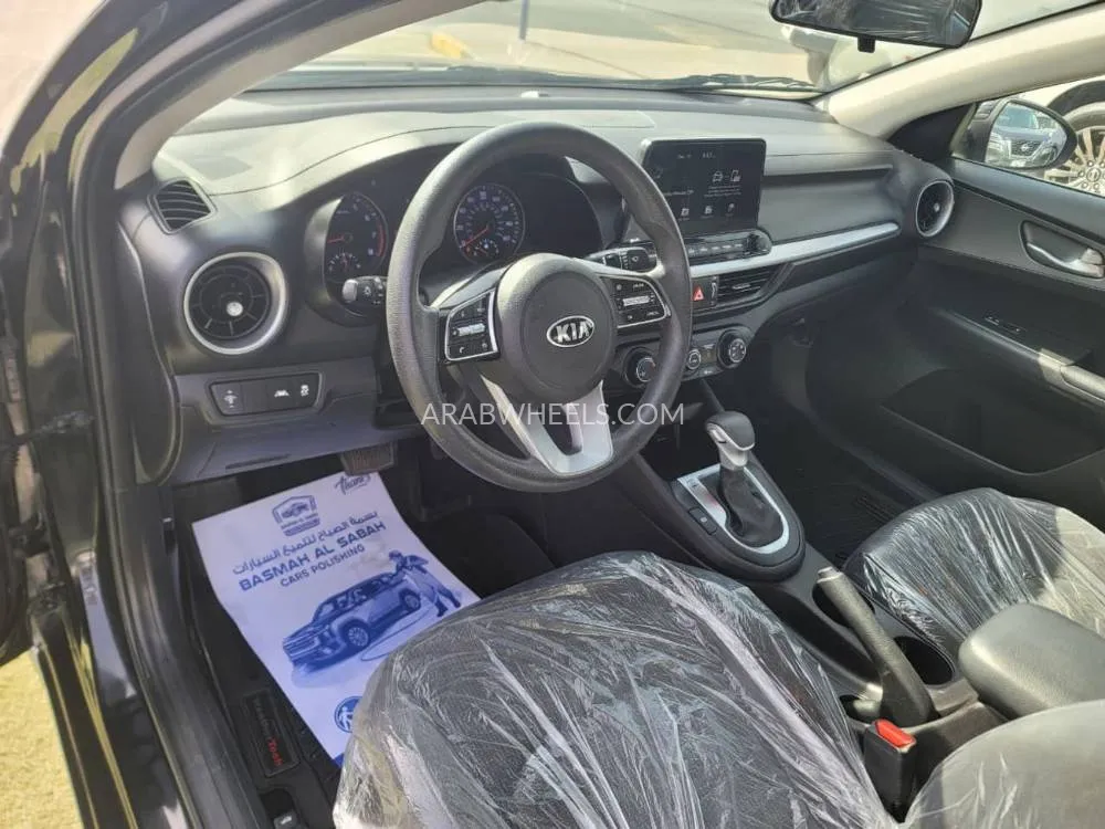 Kia Cerato 2021 for Sale in Ajman Image-14