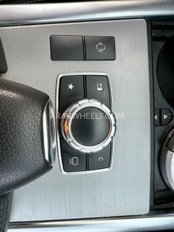 مرسيدس بنز كلاس E 2016 for Sale in عجمان Image-11