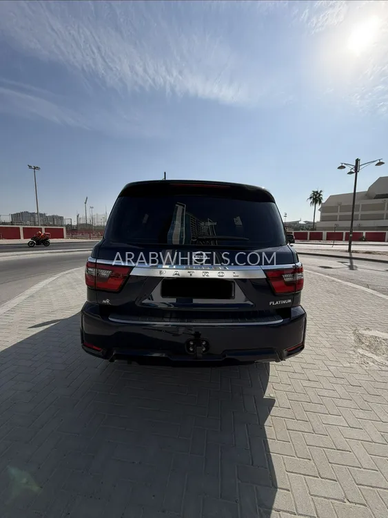 Nissan Patrol 2020 for Sale in Dubai Image-7