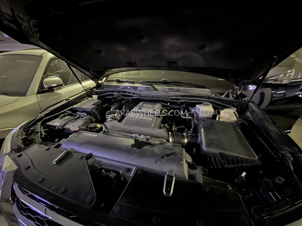 Nissan Patrol 2020 for Sale in Dubai Image-3