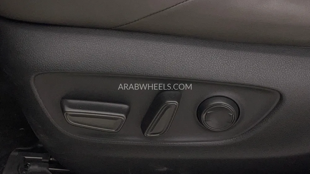 Toyota Rav4 2024 for Sale in Dubai Image-22