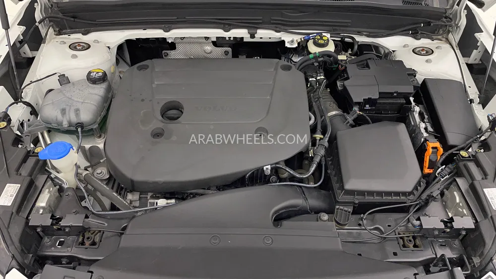 Volvo XC40 2023 for Sale in Dubai Image-9