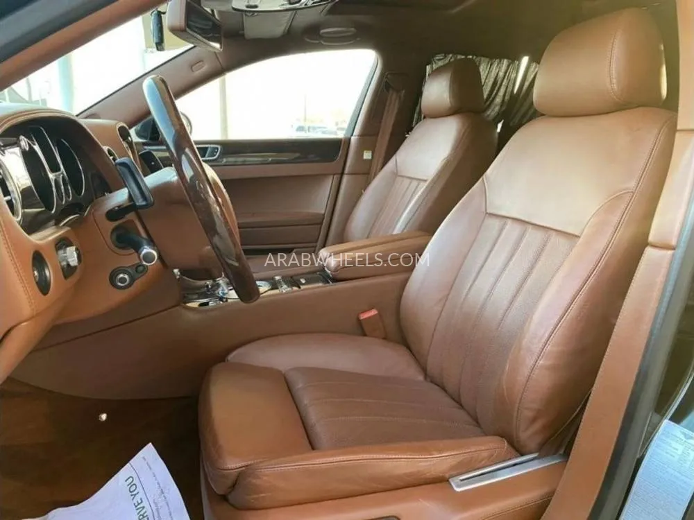 Bentley Flying Spur 2008 for Sale in Sharjah Image-9