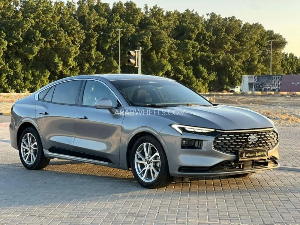 Ford Taurus 2023 for Sale in Sharjah Image-3