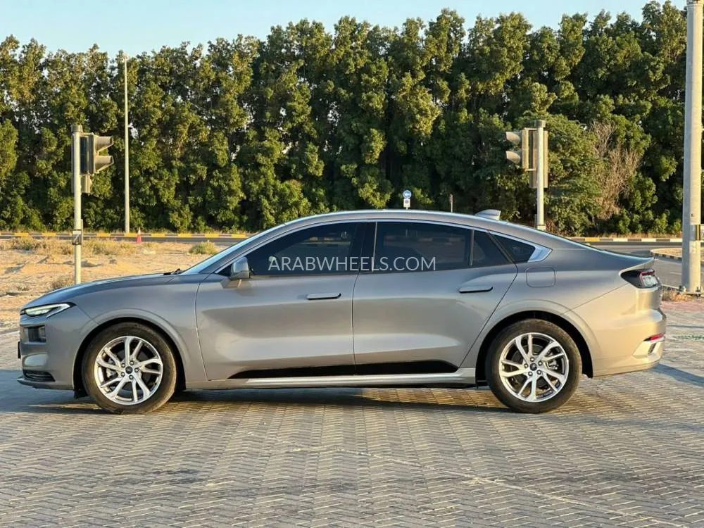 Ford Taurus 2023 for Sale in Sharjah Image-10