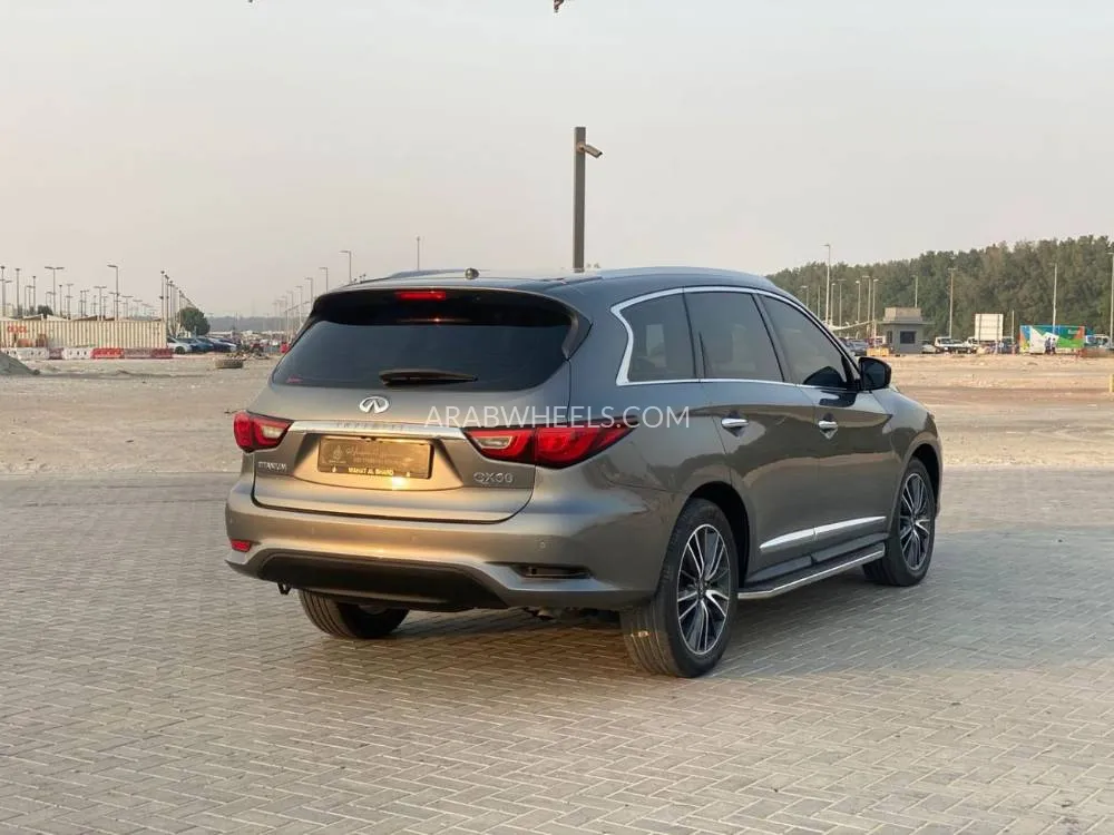 Infiniti QX60 2018 for Sale in Sharjah Image-4