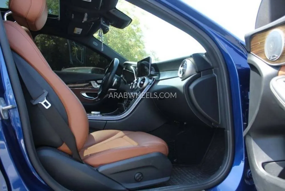 Mercedes Benz C Class 2019 for Sale in Dubai Image-7