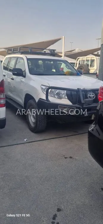 Toyota Land Cruiser Prado 2018 for Sale in Sharjah Image-5