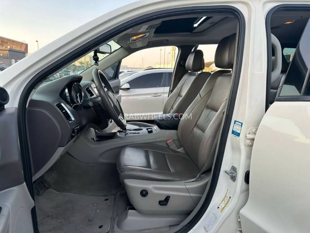 Dodge Durango 2012 for Sale in Sharjah Image-7