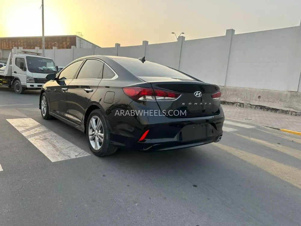 Hyundai Sonata 2018 for Sale in Sharjah Image-8