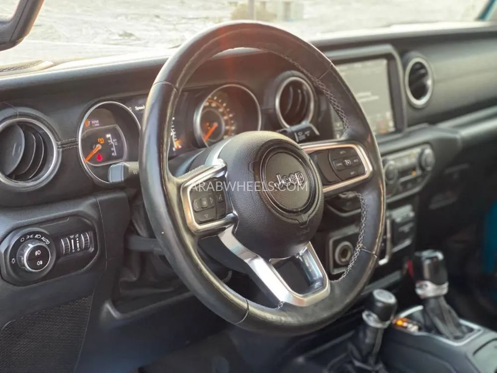 Jeep Wrangler 2020 for Sale in Sharjah Image-7