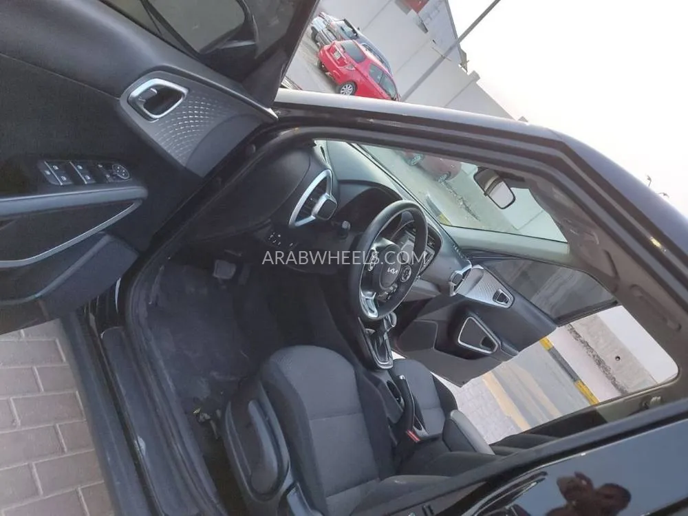 Kia Soul 2022 for Sale in Sharjah Image-9