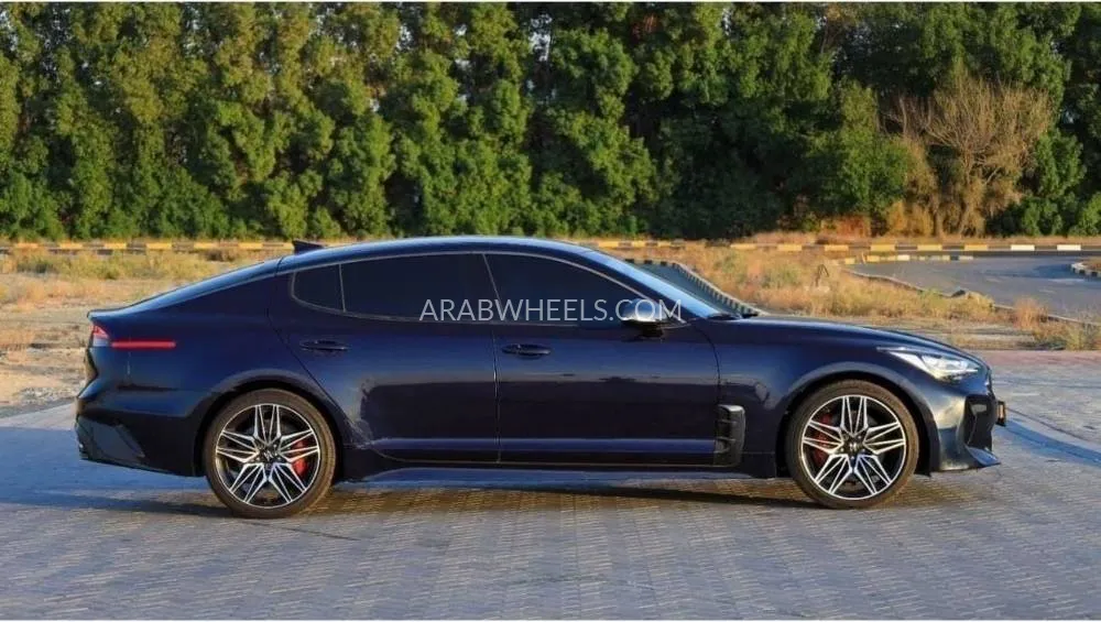 Kia Stinger 2022 for Sale in Sharjah Image-10