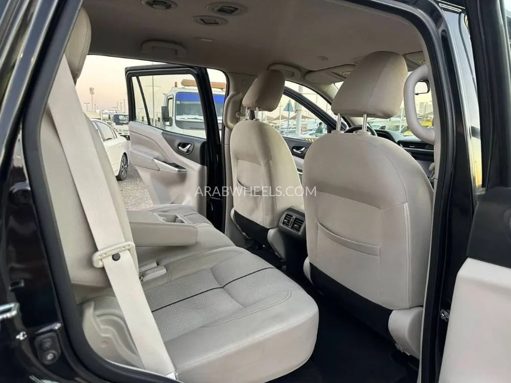 Nissan Xterra 2021 for Sale in Sharjah Image-12