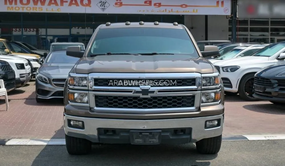 Chevrolet Silverado 2015 for Sale in Dubai Image-2