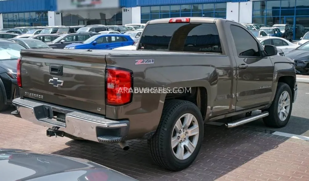 Chevrolet Silverado 2015 for Sale in Dubai Image-14