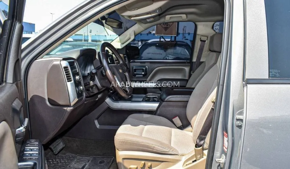 شيفروليه سيلفرادو 2017 for Sale in دبي Image-8