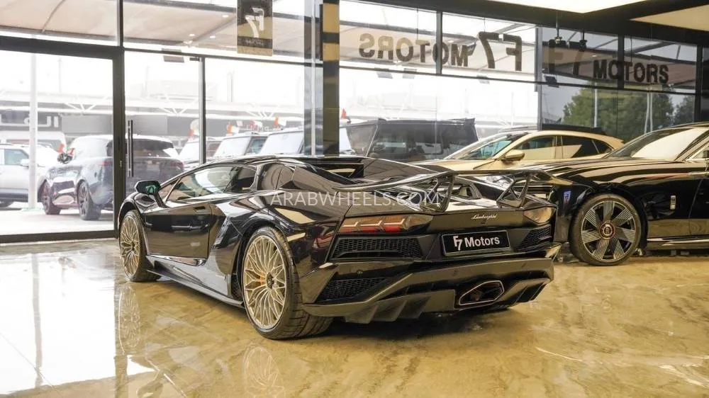 Lamborghini Aventador 2018 for Sale in Dubai Image-20