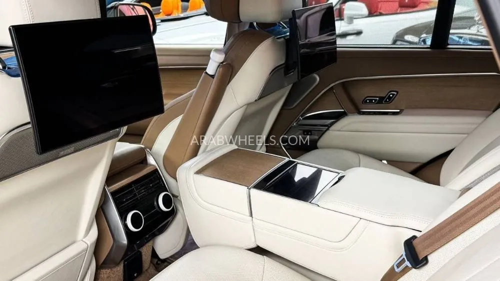 لاند روفر رينج روفر 2023 for Sale in دبي Image-12