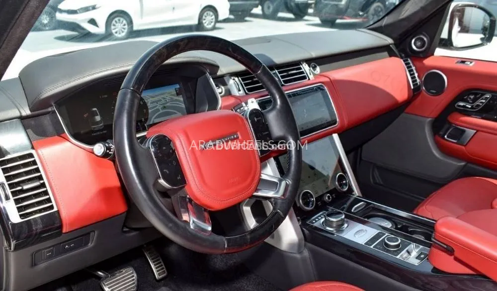 Land Rover Range Rover 2020 for Sale in Dubai Image-4