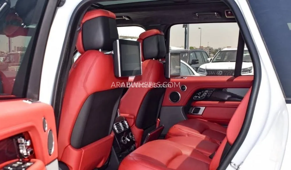 Land Rover Range Rover 2020 for Sale in Dubai Image-7