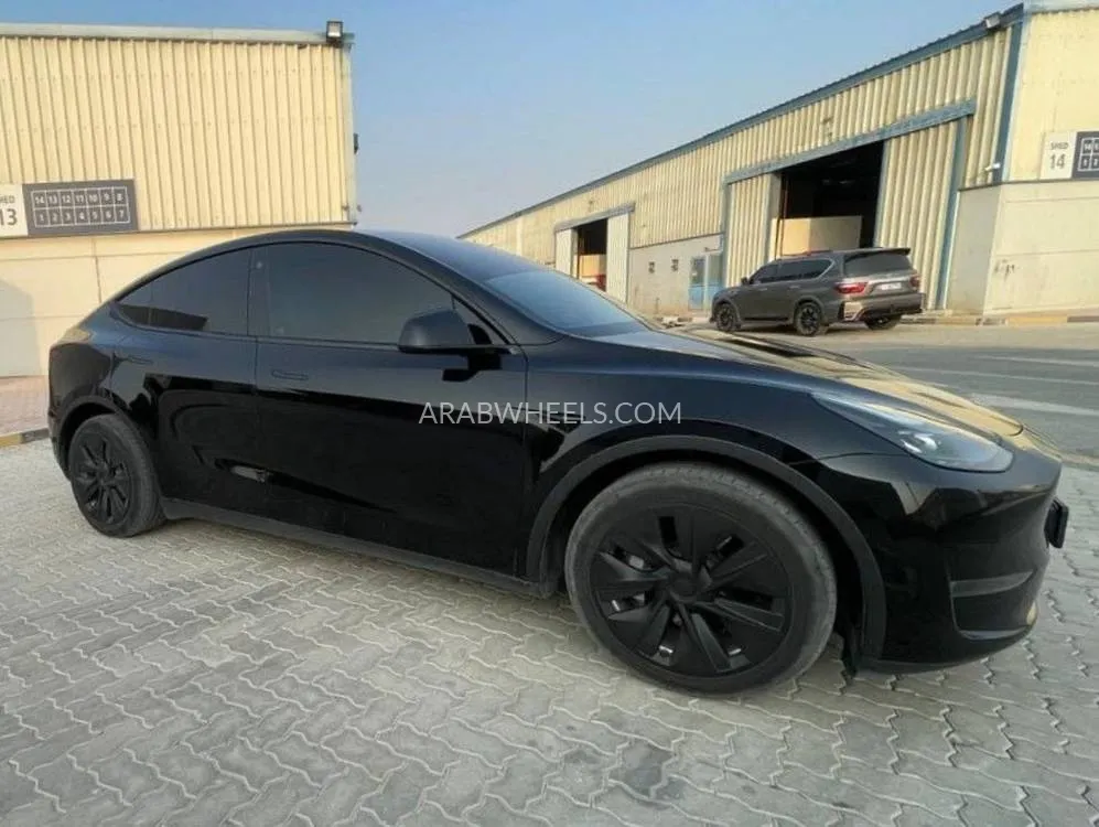 Tesla Model Y 2022 for Sale in Dubai Image-4