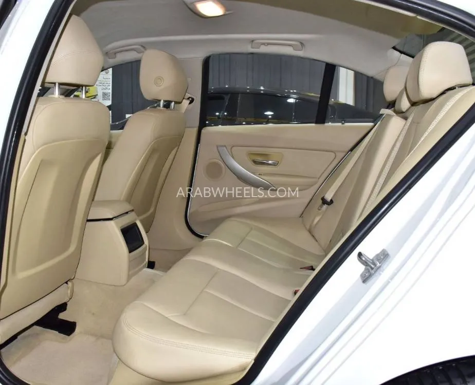 BMW 3 series 2017 for Sale in Dubai Image-14