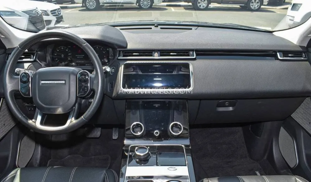 Land Rover Range Rover Velar 2018 for Sale in Dubai Image-6