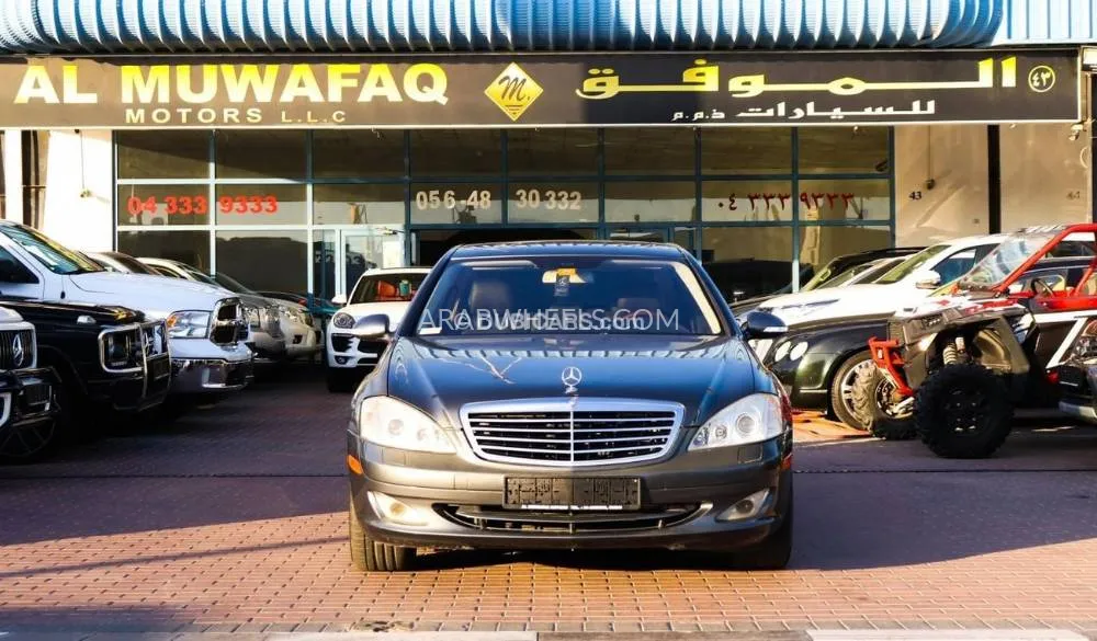 Mercedes Benz CLS Class 2007 for Sale in Dubai Image-2